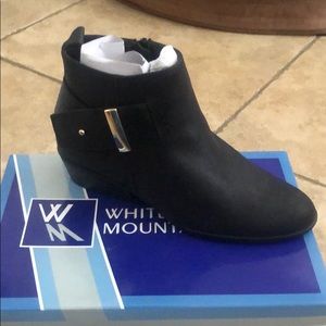 White Mountain black booties. Size 8. New in box.